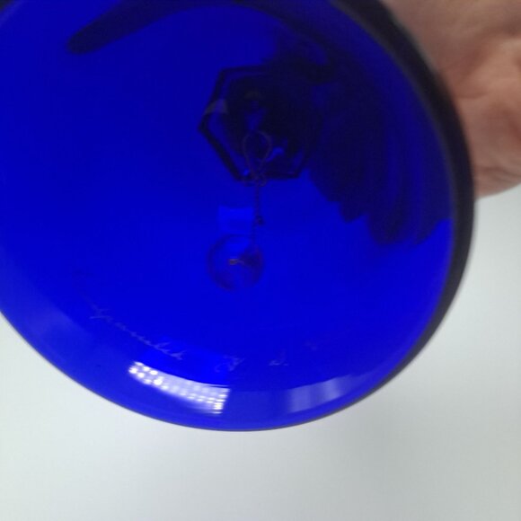 Fenton Glass Cobalt Blue Bell With Hand-Painted Flowers Artist Signed Gessel Col - Picture 12 of 13